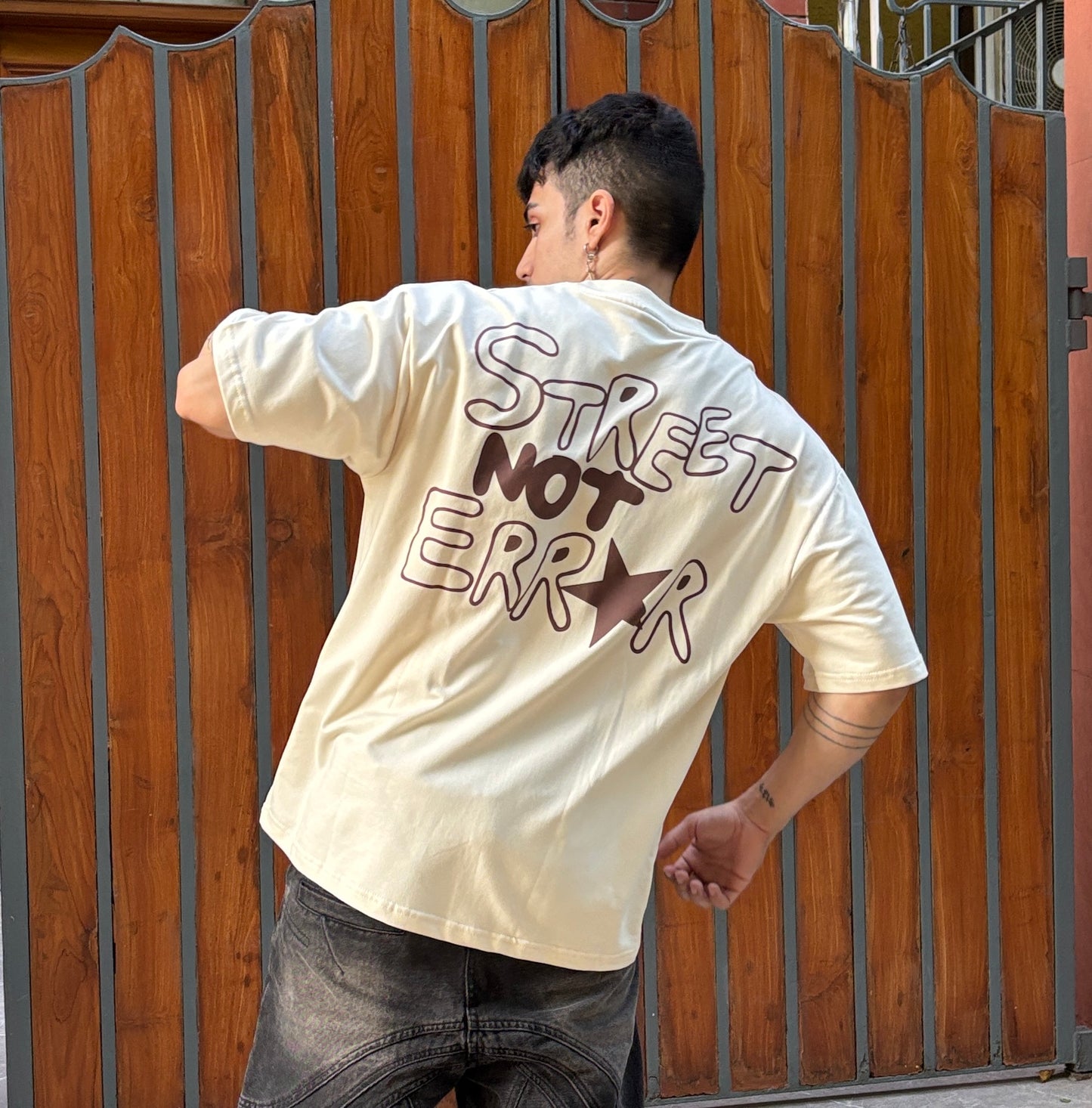 TRUST YOUR GRIND (OFF WHITE)